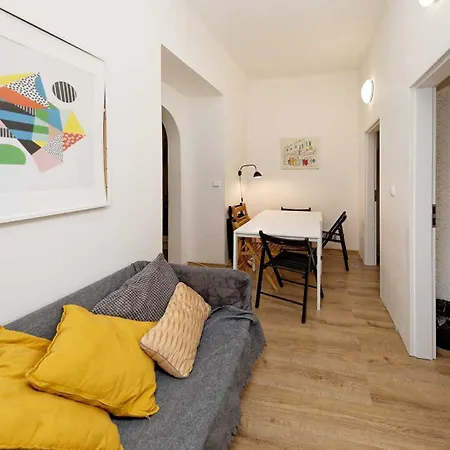 Apartament Borivojova 50 *